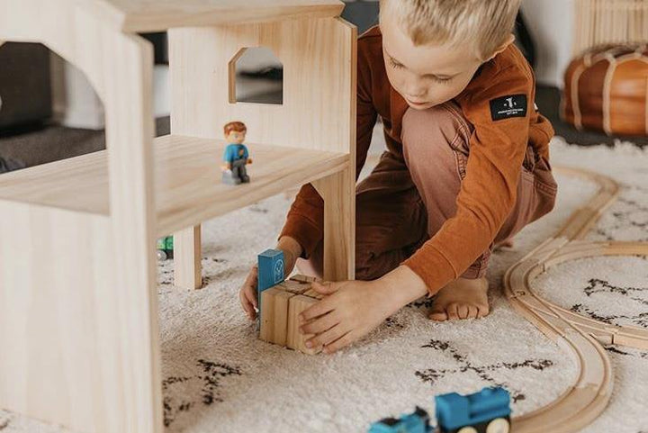 Our Tips on Buying & Decluttering Toys - Little Lights Co.