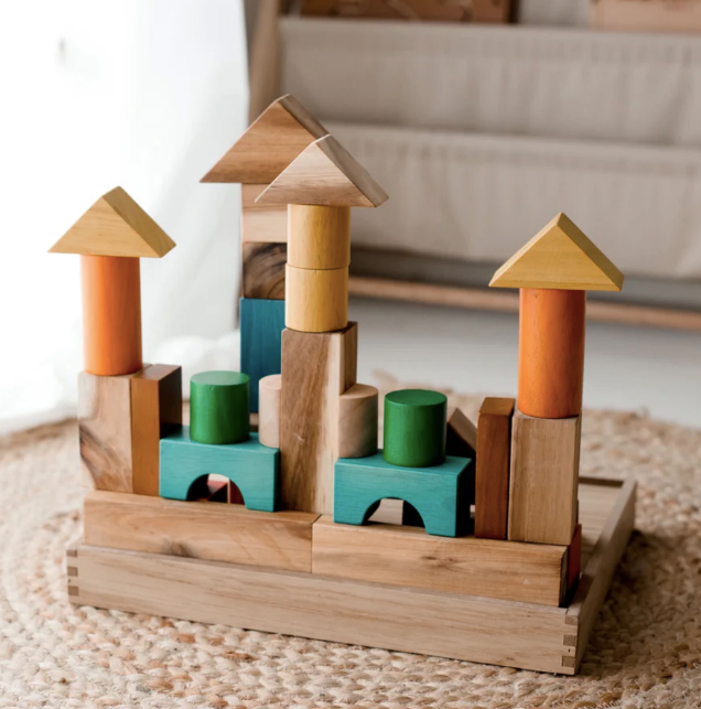 Q Toys |  Natural Colour Wooden Blocks (34 piece)