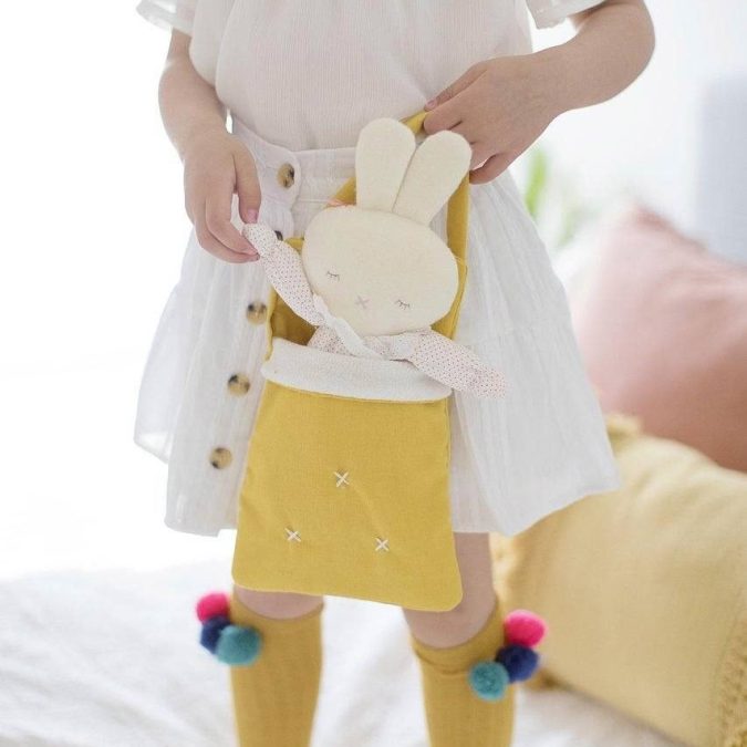 Alimrose | Doll Carry Bag, Butterscotch Linen - Image 4