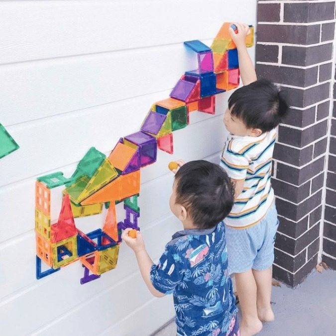 Connetix Magnetic Tiles | 102 Piece Creative Pack - Image 7
