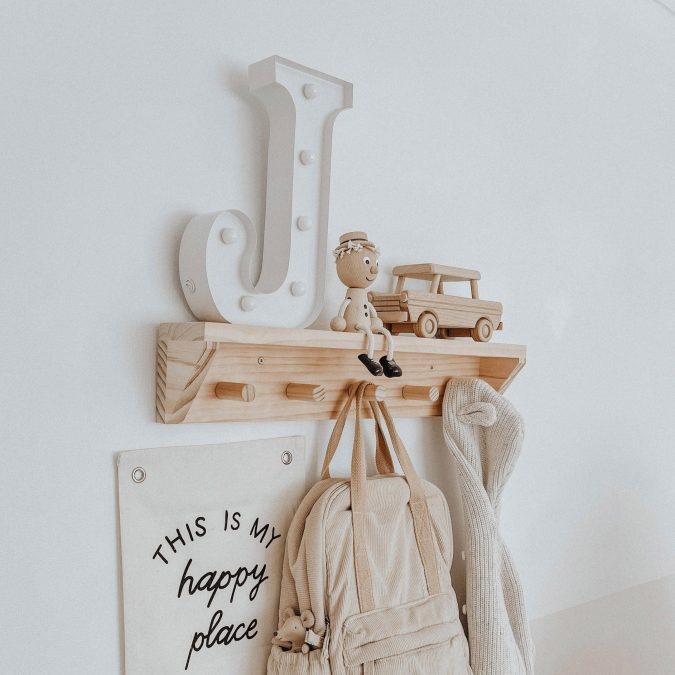 Little Lights Co. | Wooden peg shelf - Image 2