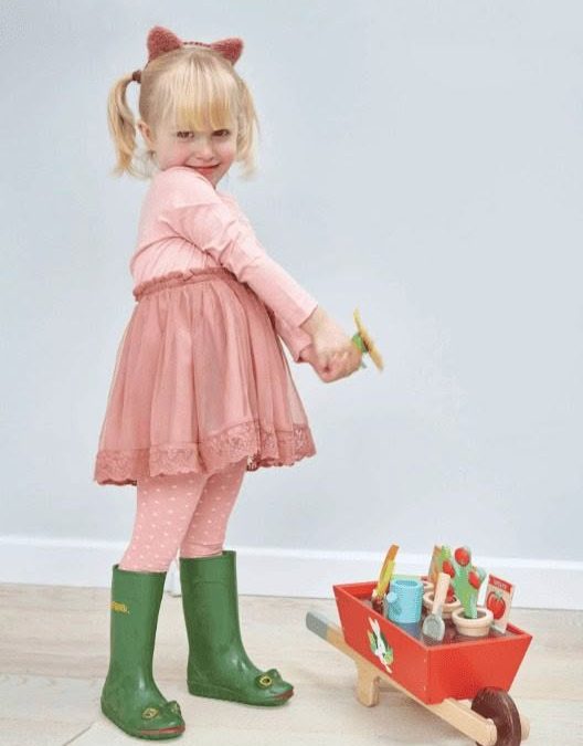 Tender Leaf Toys | Garden Wheelbarrow Set - Image 4
