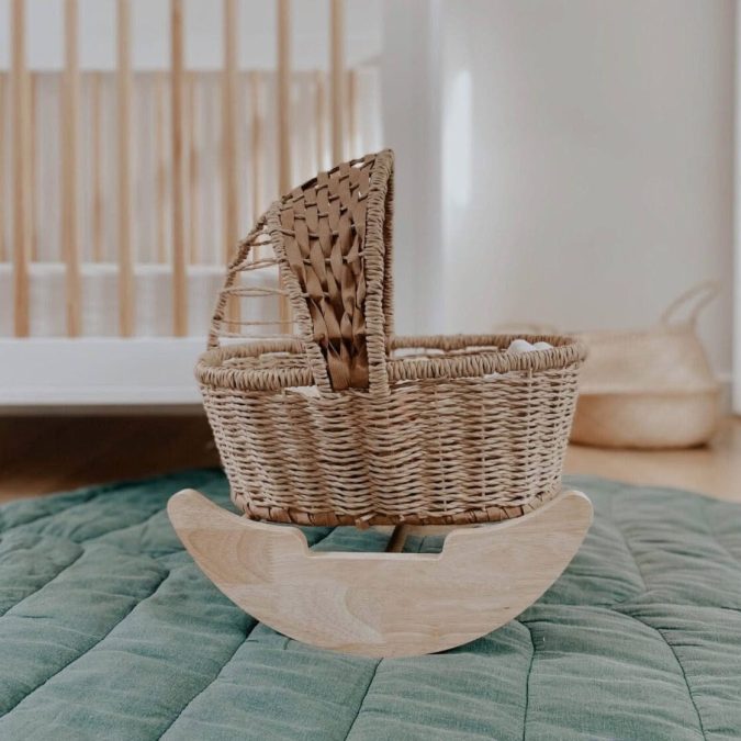 Qtoys | Jute Doll Cradle