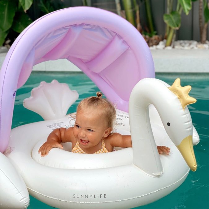 SUNNYLiFE | Baby Float, Princess Swan - Image 3