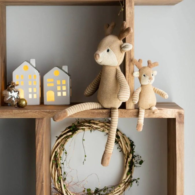 Nana Huchy | Remi the Reindeer Rattle - Image 2