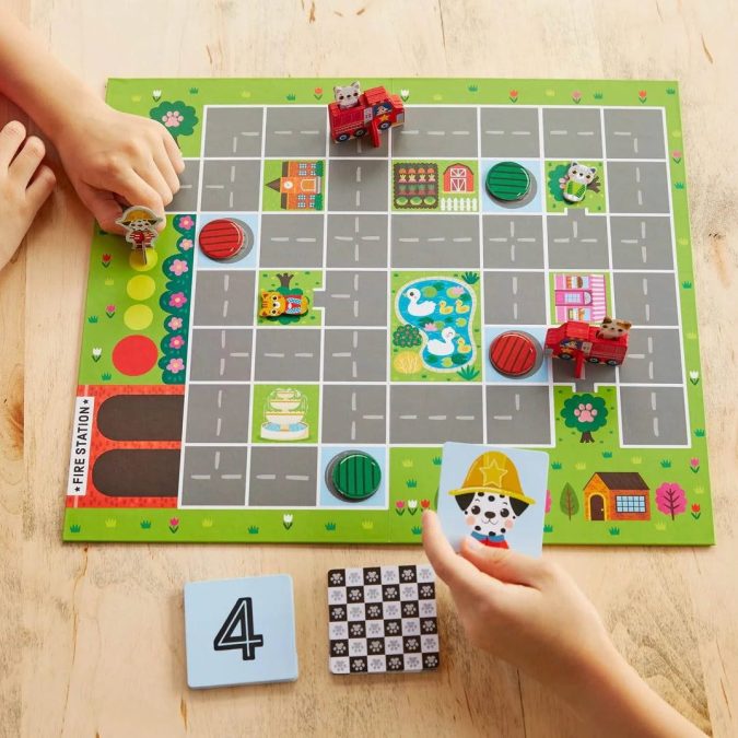 Mudpuppy | Board Game, Fire Engine Rescue - Image 4