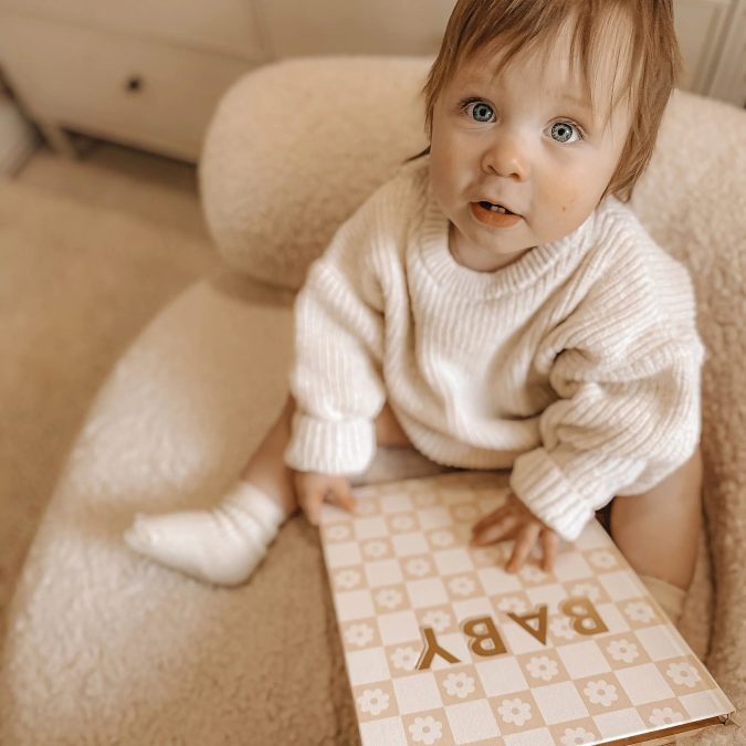 Fox & Fallow | Baby Book, Daisy Grid - Image 2