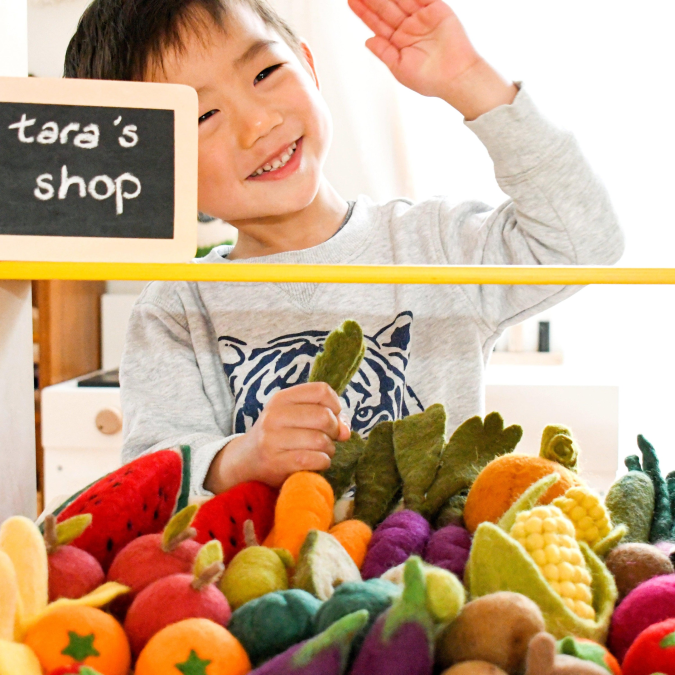 Tara Treasures | Felt Vegetables and Fruits Play Set B (11pc) - Image 4