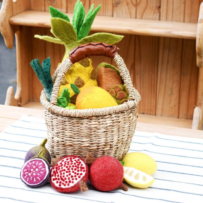 Tara Treasures | Felt Vegetables and Fruits Play Set D (12pc) - Image 3