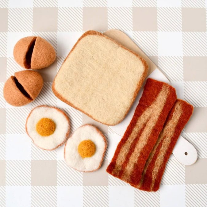 Tara Treasures | Felt Play Food, Bacon and Eggs Set
