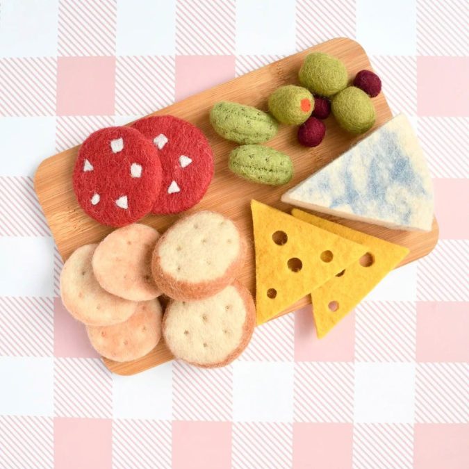 Tara Treasures | Felt Play Food, Cheese Platter Set