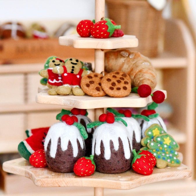Tara Treasures | Felt Play Food, Chocolate Chip Cookies - Image 4