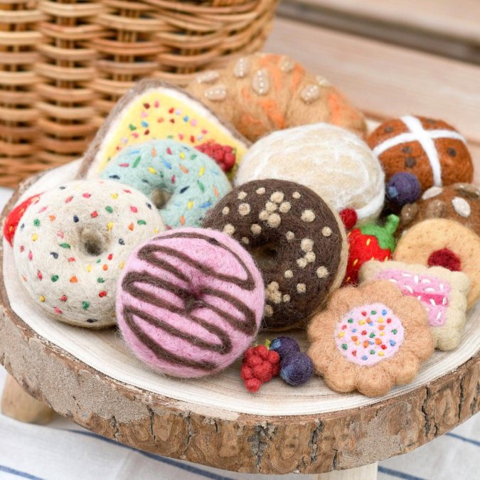 Tara Treasures | Felt Play Food, Fairy Bread - Image 4
