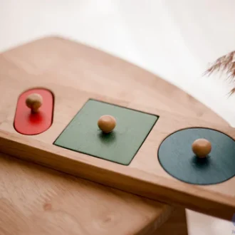 Qtoys | Giant Shape Knob Puzzle