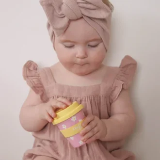 Fluffy To Go | Daisy Fluffy Cup