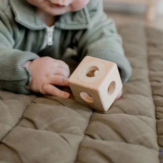 Qtoys | Baby Cube Rattle