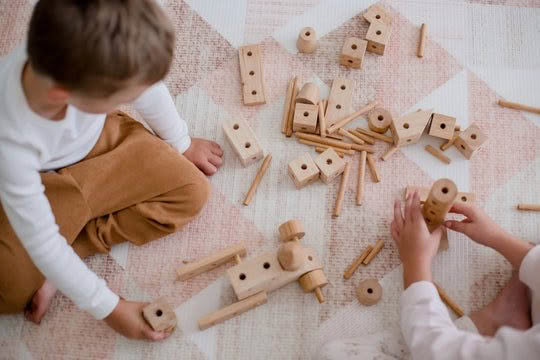 Qtoys | Natural Wood Construction Set - Image 5