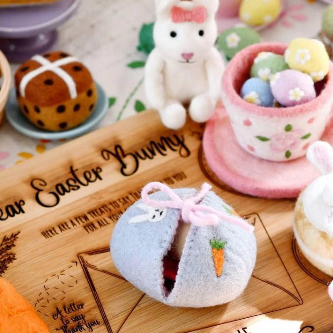 Easter egg cover