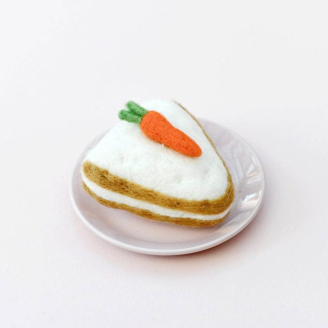 Felt carrot cake