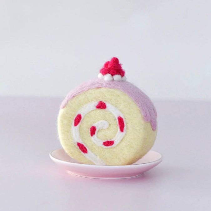 Strawberry swiss roll