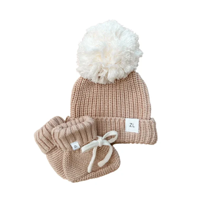 Gingham caramel beanie