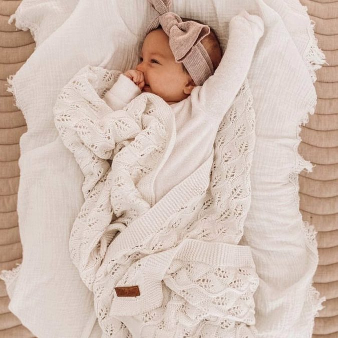 Little B's Nursery | Knitted Baby Blanket, Milk - Image 5