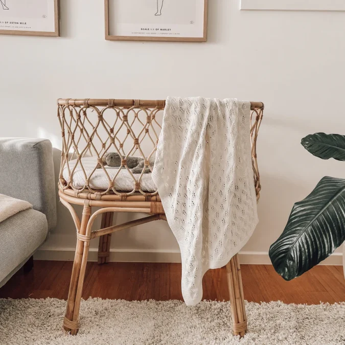Little B's Nursery | Knitted Baby Blanket, Milk - Image 4