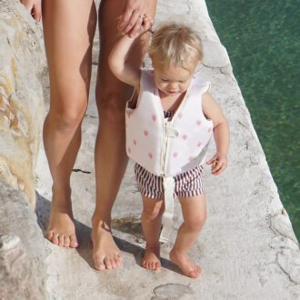 SUNNYLiFE | Kids Swim Vest, Strawberry Sunshine